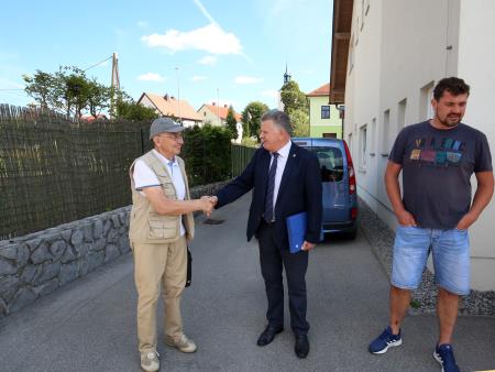 KD MENEŠIJA 30 LET 01 FOTO LJUBO VUKELIČ